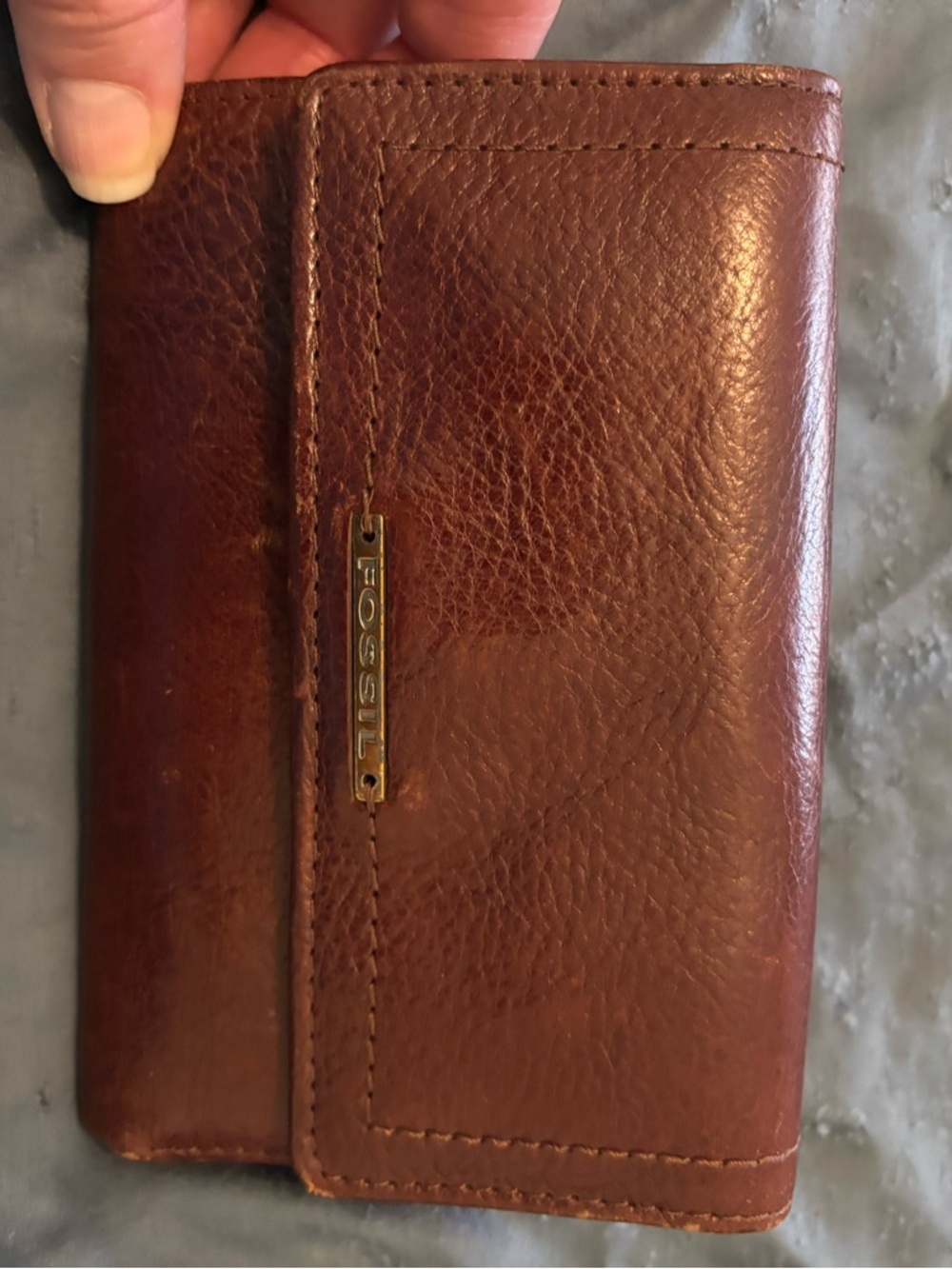 Fossil Chestnut Brown Leather Trifold Wallet